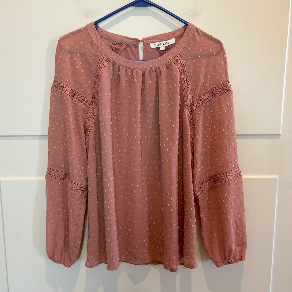 Black Rainn Womens Swiss Dot Lace Inset Blouse Dusty Rose Long Sleeve Small
